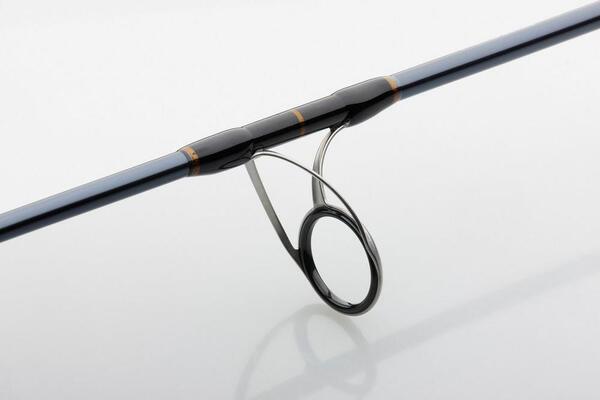 Penn Battalion Solid Offshore Zeevishengel 8'2ft (30-150g)