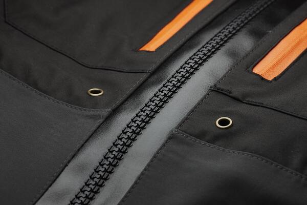 Savage Gear SG8 Zip Chest Wading Suit