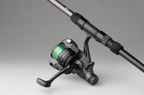 DAM Full Tech Carp Karperhengel 12ft 3lb + 6000FS Karpermolen Combo