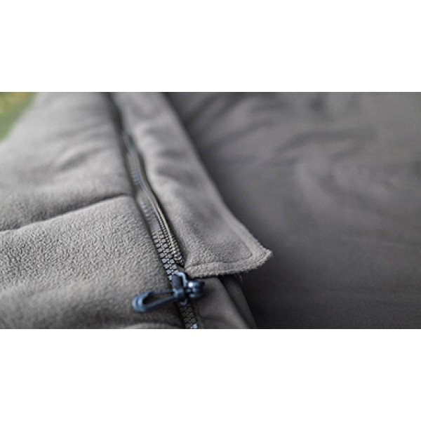 Sacco a pelo Avid Carp Thermafast 4