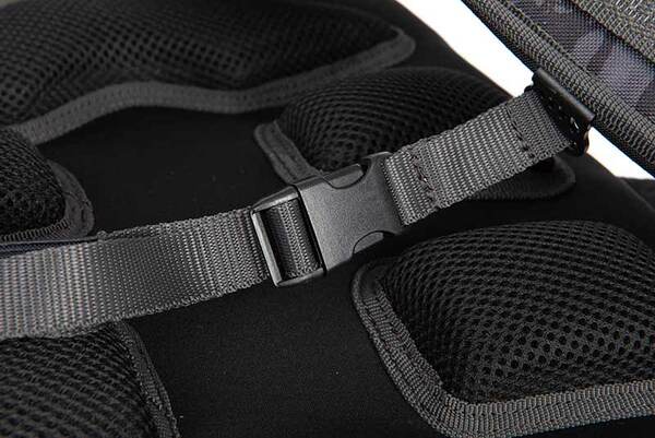 Fox Rage Camo Voyager Rucksack (Incl. 5 Tackle boxes)