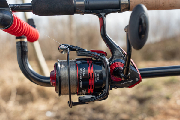 Ultimate Fury Feeder-Rolle 5000