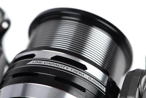 Kołowrotek Feederowy Matrix HX Pro