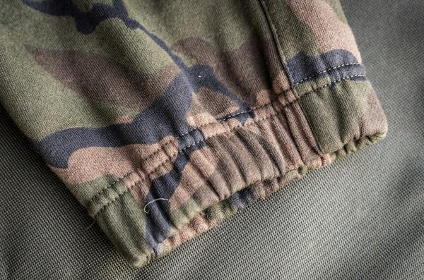 Daiwa Carp Joggers Camo
