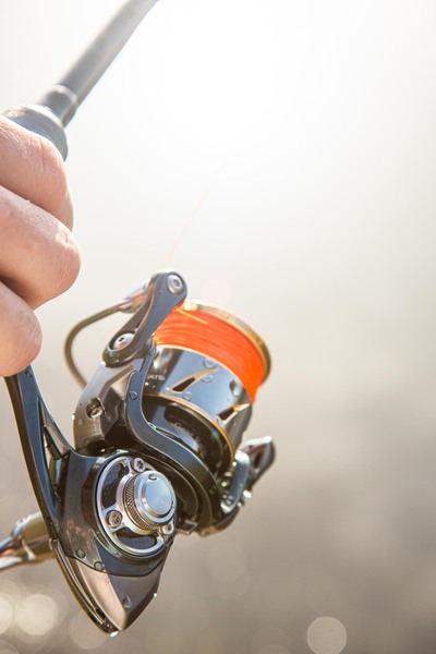 Ultimate Aurum Spinnrolle (Inkl. Ersatzspule)