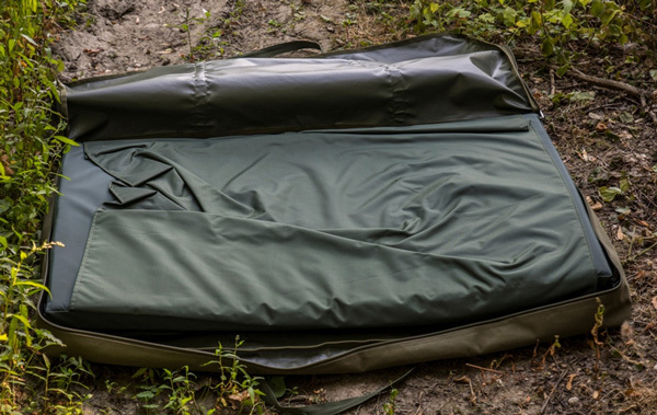 B. Richi Compact Unhooking Mat