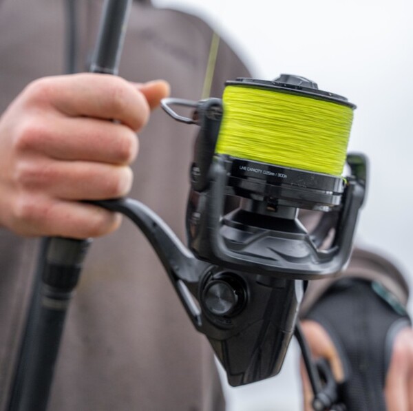 Moulinet Spod/Marker Revolve Avid (tresse incluse)