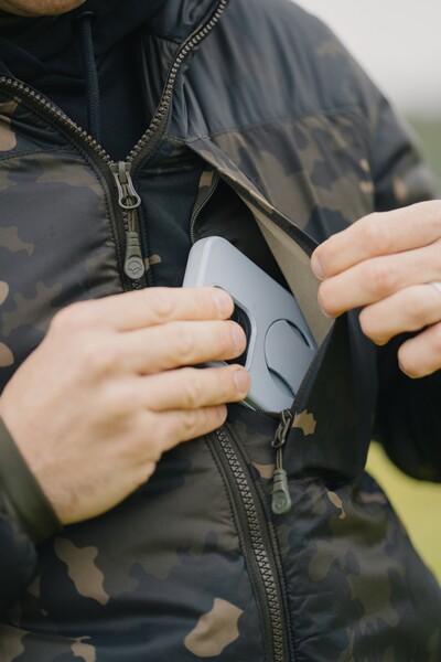 Korda Insulated Hooded Jacket Dark Kamo