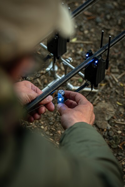 Delkim SmartLite Presentation Multi-Coloured Hangerset (3 Stuks)