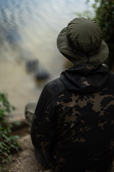 Korda Lightweight Hoodie Dark Kamo 