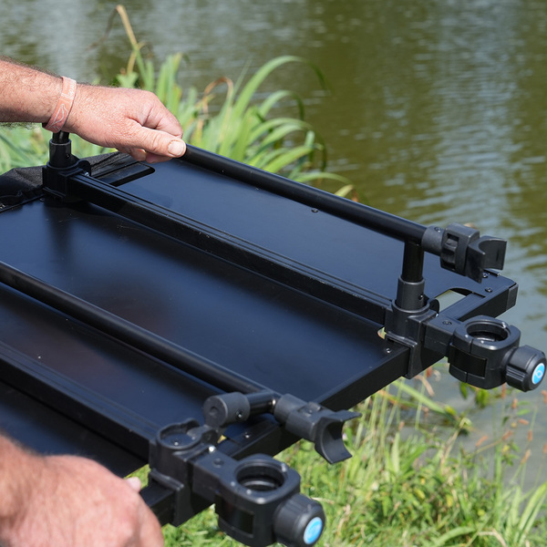 Cresta Solith Bandeja Lateral para Cebo con Capota