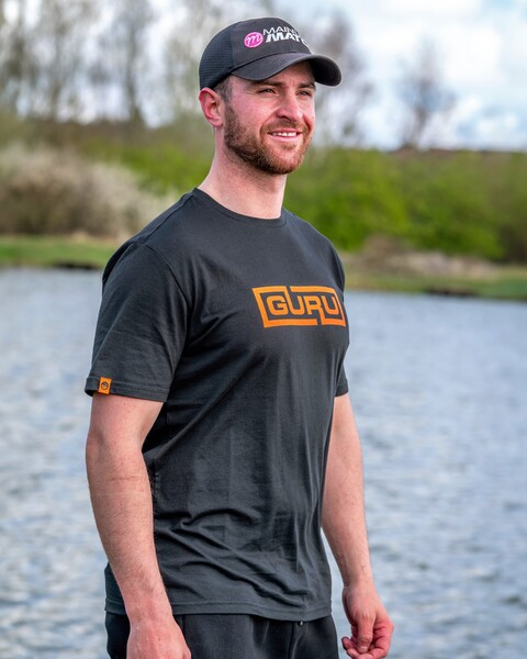 Guru Gradient Connect Tee Black Shirt