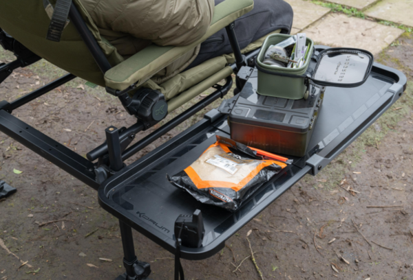 Korum Any Chair Extendable Side Tray
