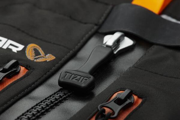 Savage Gear SG8 Zip Chest Wading Suit