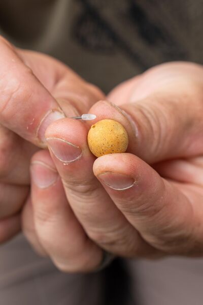 Korum Smokescreen Speci Quick Stop Kit (12 Pieces) (Incl. Needle!)