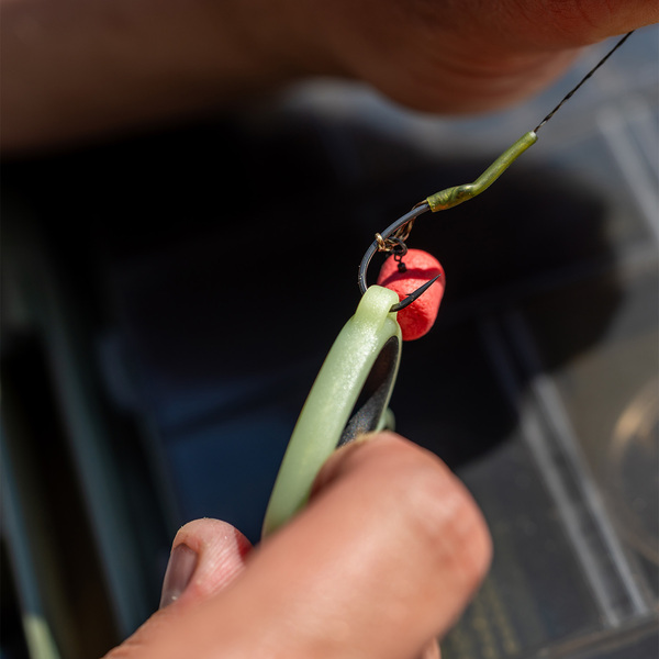 Ridgemonkey Nite Glo Strip 'n Snip Scissor