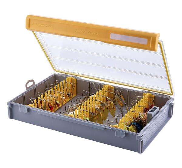 Plano Edge Spinner Bait Tacklebox 3700 ID