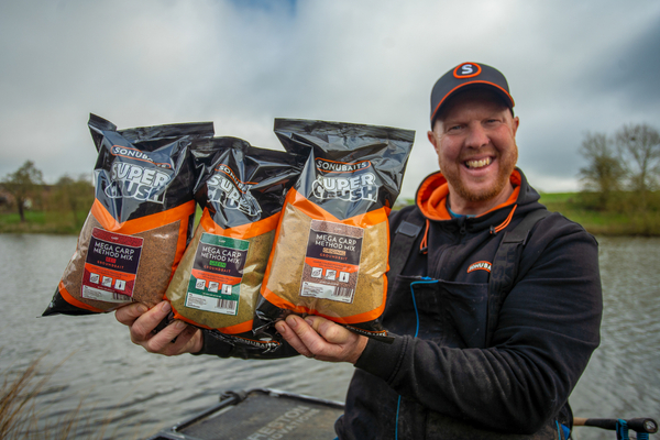 Sonubaits Supercrush Mega Carp Method Mix Red Groundbait (2kg)