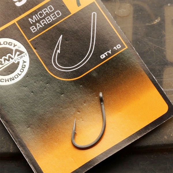 Fox Edges Armapoint Curve Shank Short taille 7 