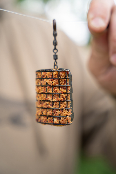 Korum River Jaula XT Cebador