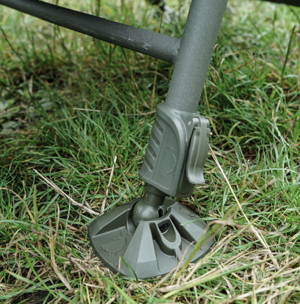 Strategy High Flat Bedchair