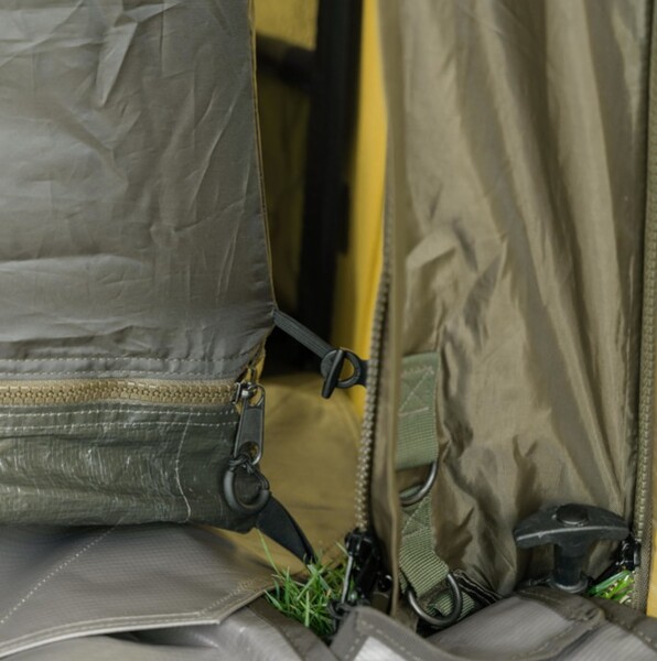 Chambre intérieure Avid InflataHouse Compact