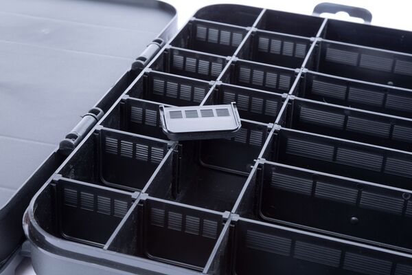 Nytro StarkX FS Double Feeder Tacklebox 360