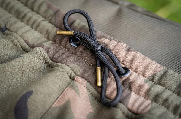 Daiwa Carp Joggers Camo