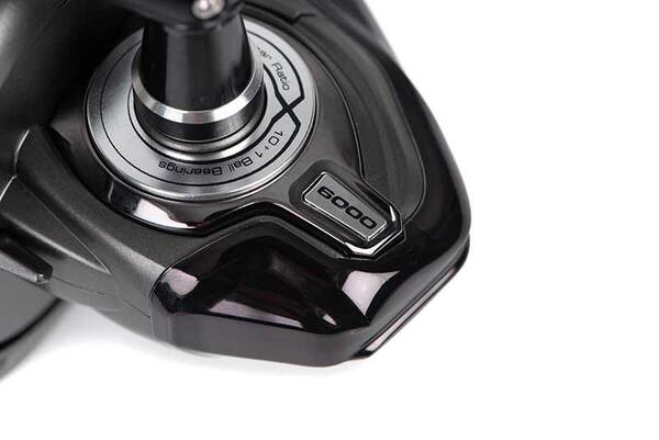 Kołowrotek Feederowy Matrix HX Pro