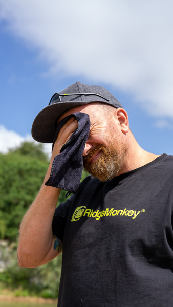 RidgeMonkey QuickDry Towel Set Fishing Towels (2 Pieces)