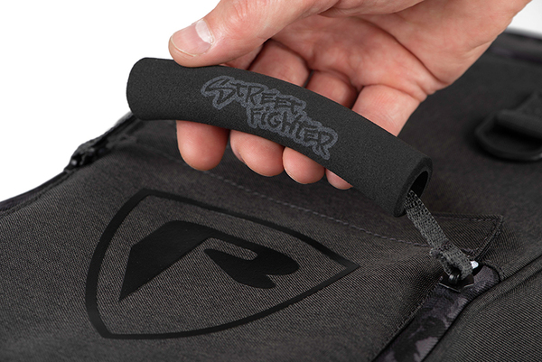 Fox Rage Street Fighter Backpack (Inc. 4 Tackleboxen)