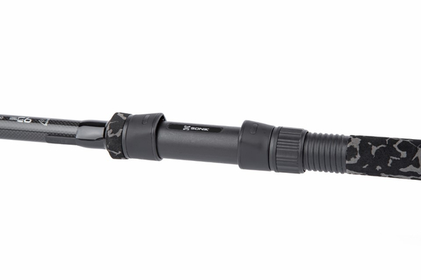 Sonik Xtractor+ Dark Camo Caña para Carpa