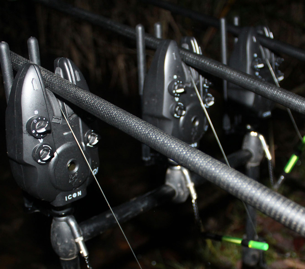 Wolf ICON Qi 3 Rod Bite Detector & QR HUBB Receiver 3+1 Set