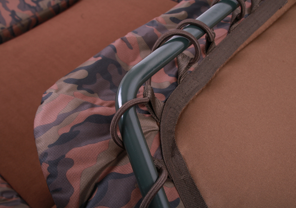 Ultimate Bedchair Deluxe Wide Camo
