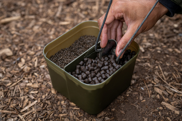 Korum Divided Bait Tub Aasdoos (2 Vakken)