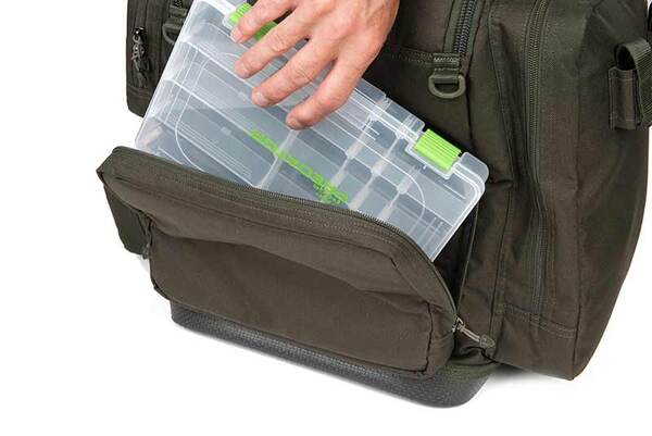 Fox Rage Predator Rucksack (Incl. Tacklebox & Rig Bin)