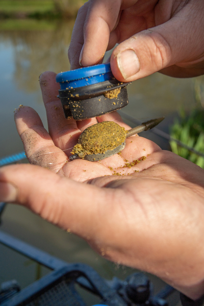 Zanęta Sonubaits Supercrush Mega Carp Method Mix Green (2kg)