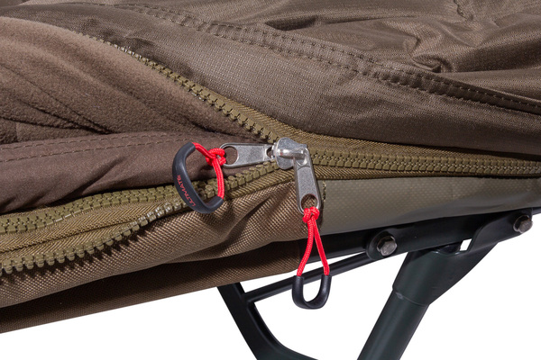 Ultimate BankBase Sleeping System 5 Season (Karpfenliege + 2-lagiger Schlafsack)