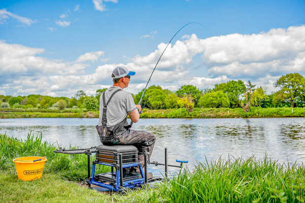 Preston Inception Station - Blue Edition