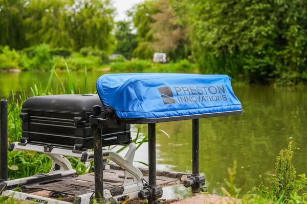 Preston Ventalite Slimline Hoodie Side Tray Ködertisch