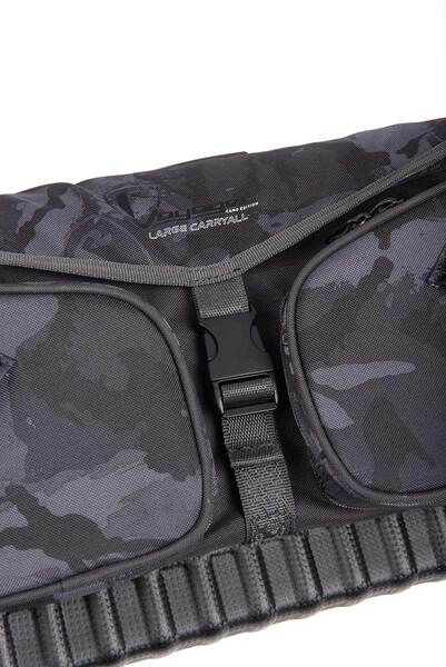 Fox Rage Camo Voyager Large Carryall (Incl. 5 Tackle boxes)
