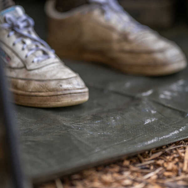 Avid Revolve 60'' Brolly System