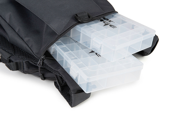 Fox Rage Pechera (Inc. 2 Tackleboxes)