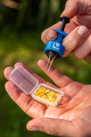 Ultimate Pellet Bander includes Bait Bands