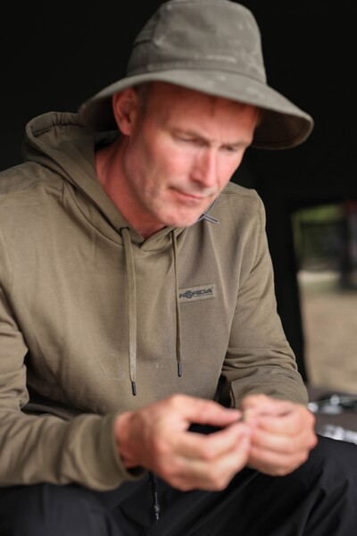 Korda Patch Hoodie Dark Olive