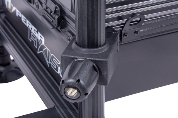 Ultimate Hyperga Axis AXT Seatbox (Incl. Voetplaat)
