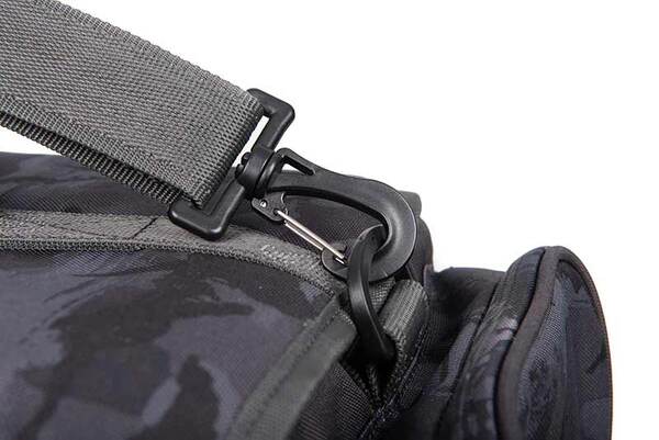 Fox Rage Camo Voyager Large Carryall (Incl. 5 Tackle boxes)