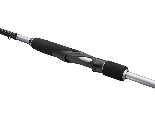 Penn Pursuit V Inshore Zeevis Spinhengel Combo