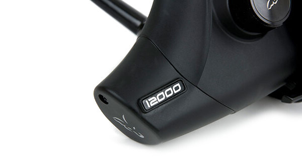 Fox Eos 12000 Carp reel