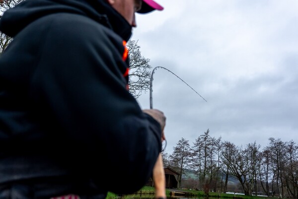 Guru Aventus R 2pc Pellet Waggler Hengel (1-15g)